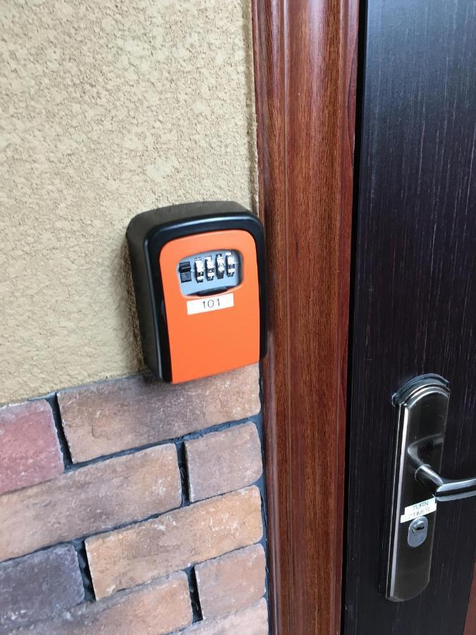 玉出204 Wifi付 玉出駅から徒歩2分 地下鉄難波迄8分 Apartment Osaka Exterior photo